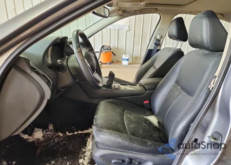 2018 Infiniti Q50 Luxe z USA, uszkodzony, nr VIN JN1EV7AR7JM436581